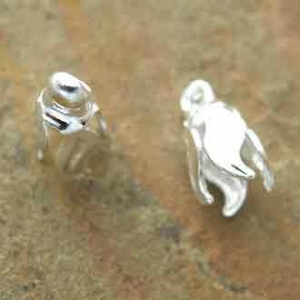 Bellcap Small 4 Prong Silver Plated